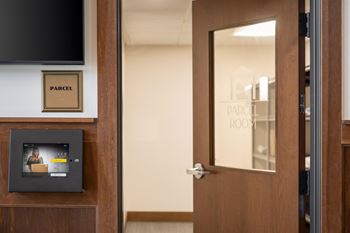 Luxer one package closet